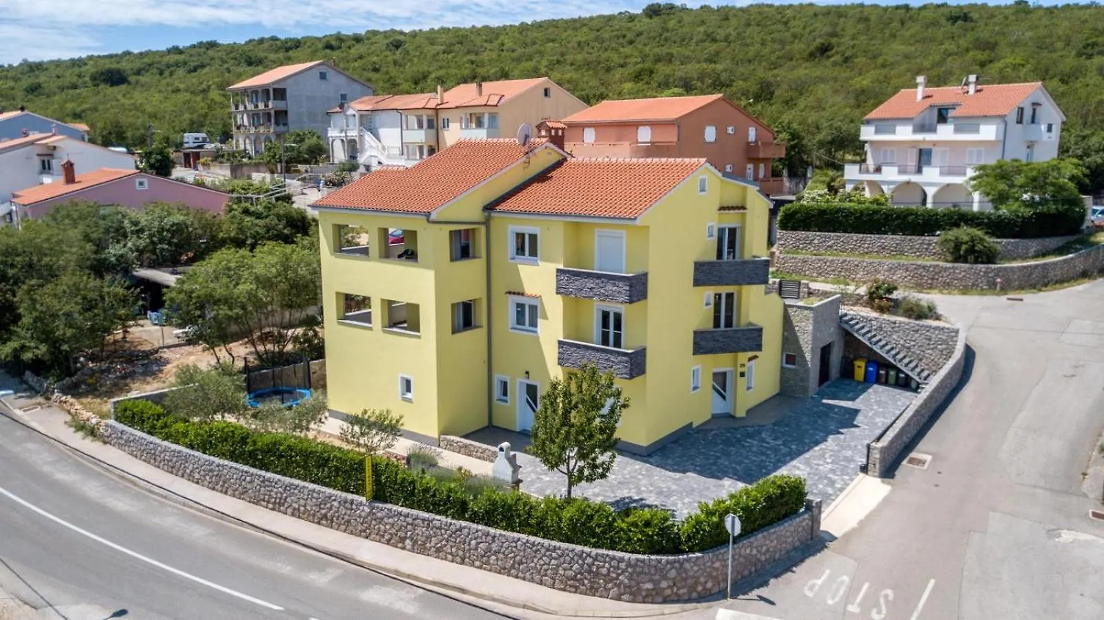 Apartments Jana 1 크르크